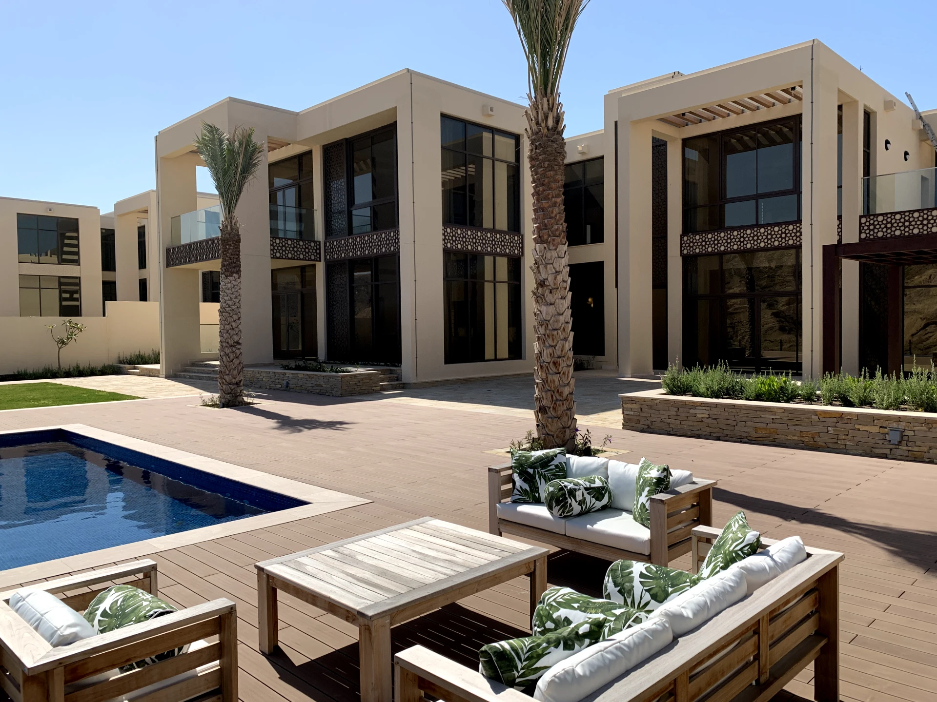 Muscat Bay: Apartments and Villas for Sale Amid Nature with Stunning Views